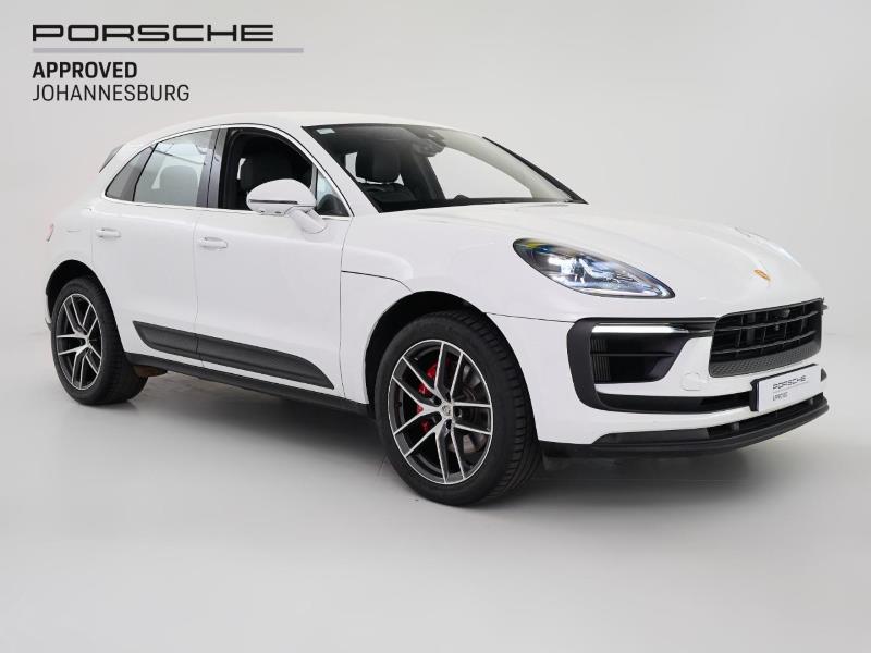 2022 PORSCHE Macan