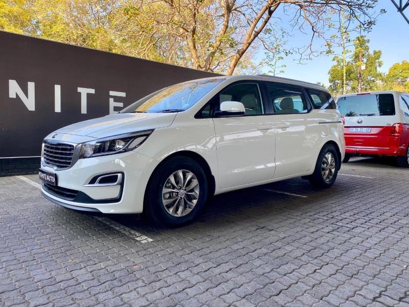 2020 KIA Grand Sedona