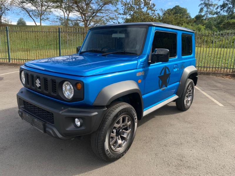 2021 SUZUKI Jimny