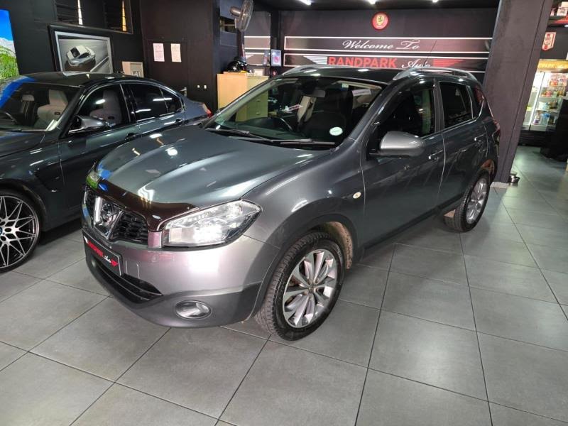 2013 NISSAN Qashqai