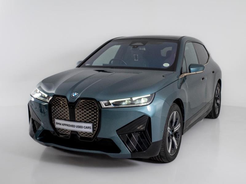 2023 BMW iX