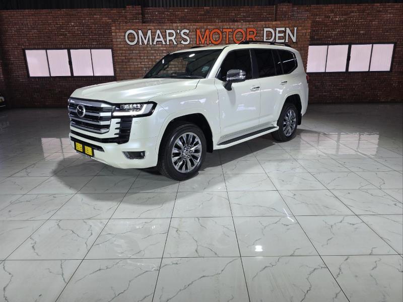 2025 TOYOTA Landcruiser 300