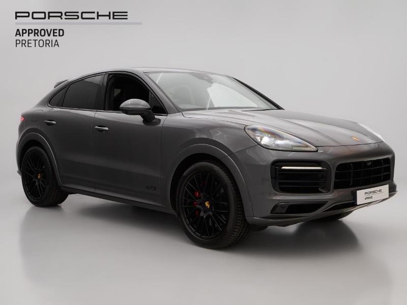 2022 PORSCHE Cayenne