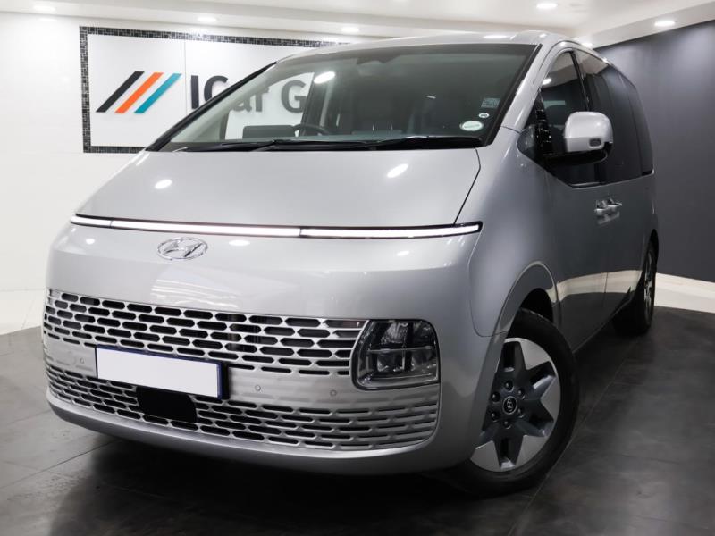 2022 HYUNDAI Staria