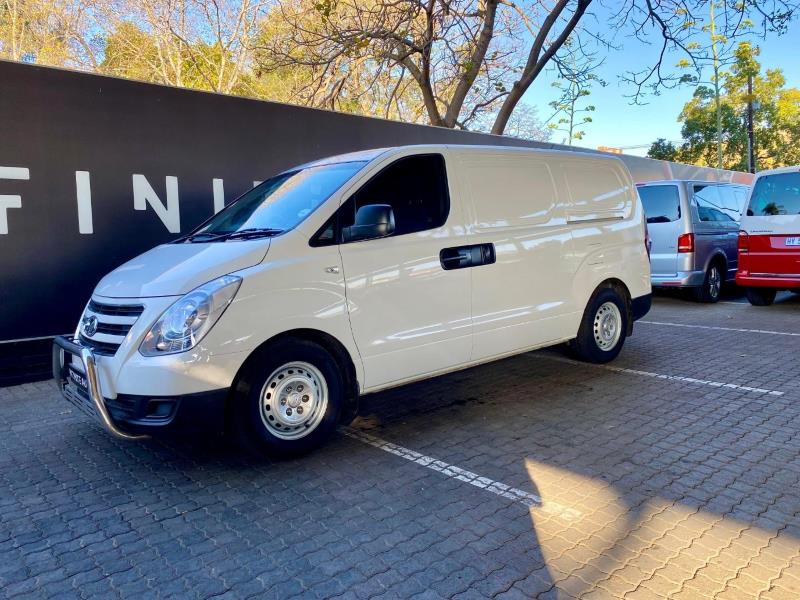 2016 HYUNDAI H-1