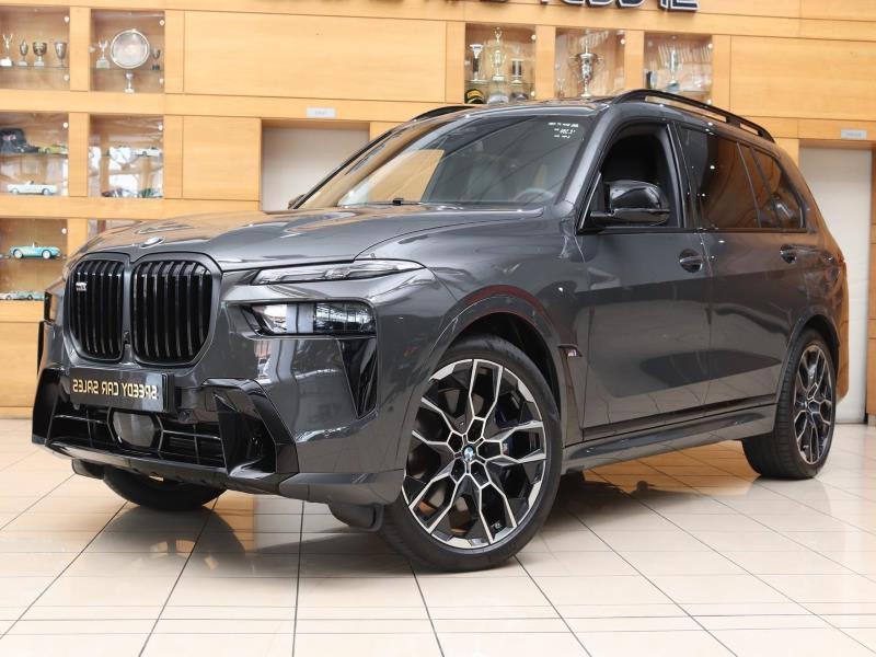 2023 BMW X7