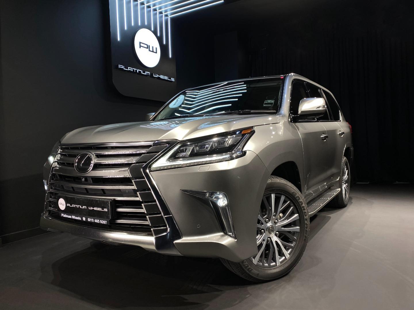 2021 LEXUS LX