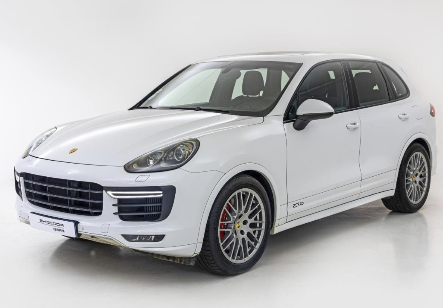 2016 PORSCHE Cayenne