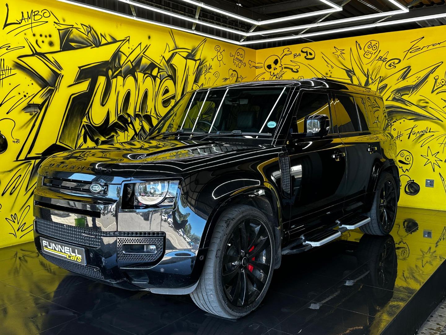 2022 L-R Defender