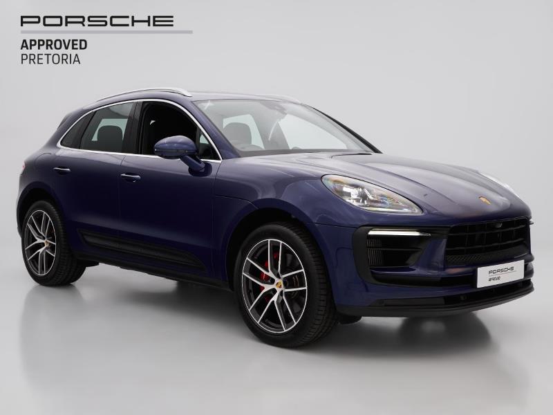 2024 PORSCHE Macan