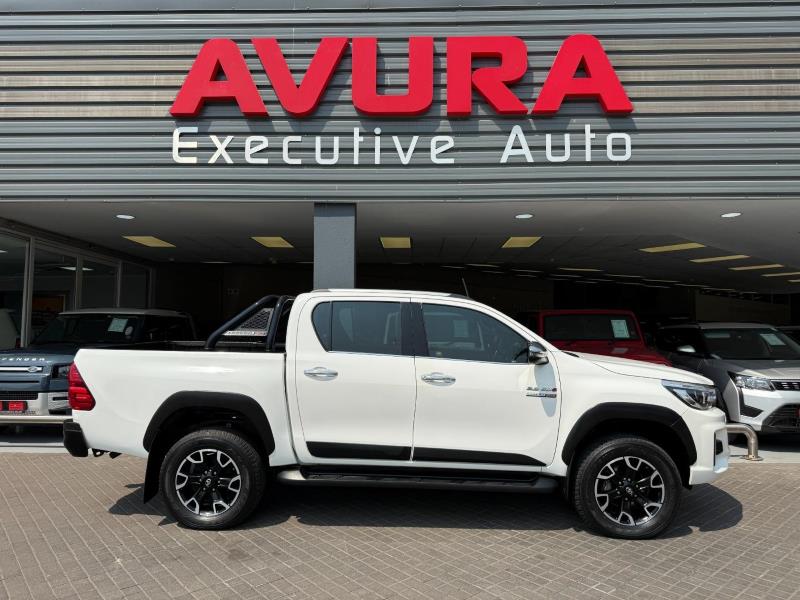 2019 TOYOTA Hilux