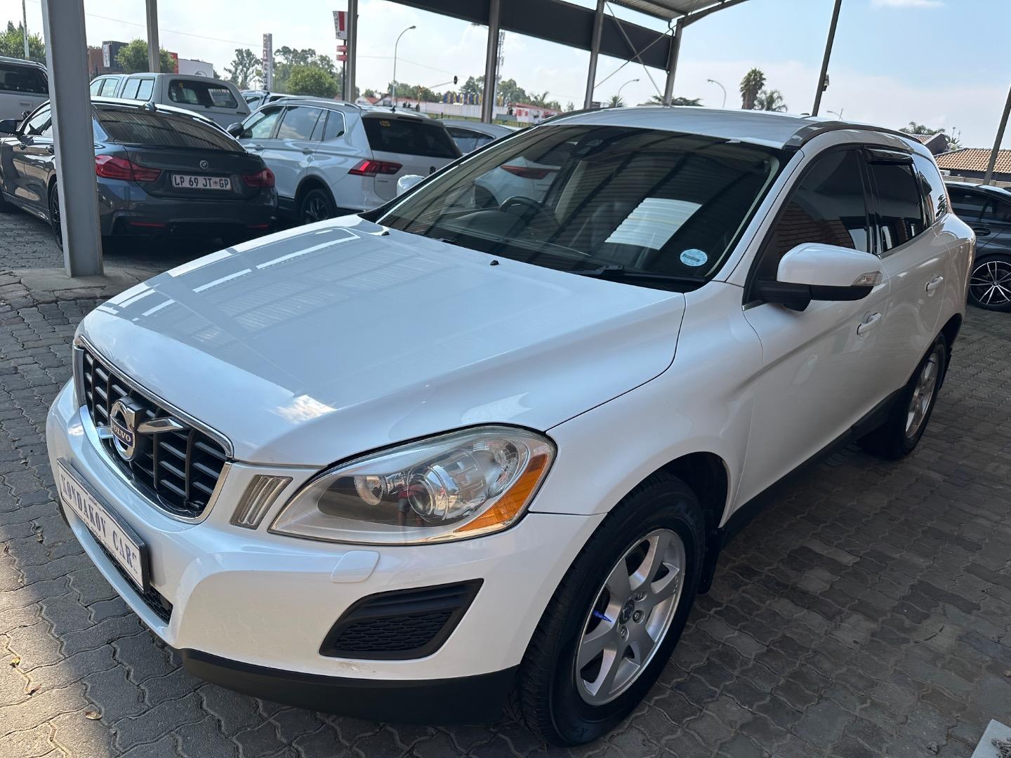 2012 VOLVO XC60