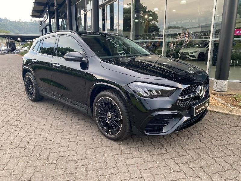 2025 MERCEDES-BENZ GLA