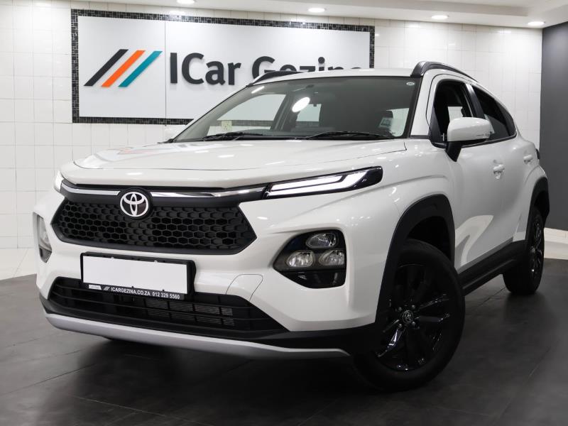 2025 TOYOTA Starlet Cross