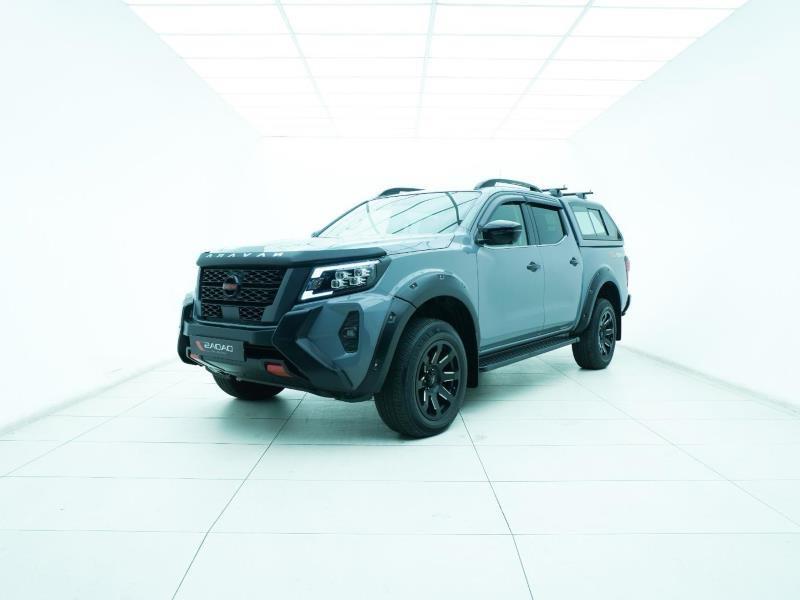 2021 NISSAN Navara