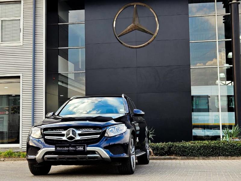 2017 MERCEDES-BENZ GLC