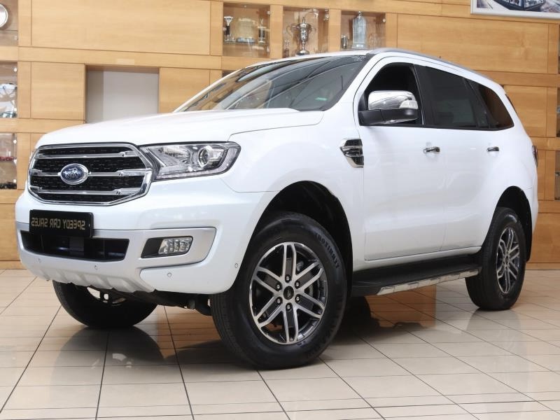 2020 FORD Everest