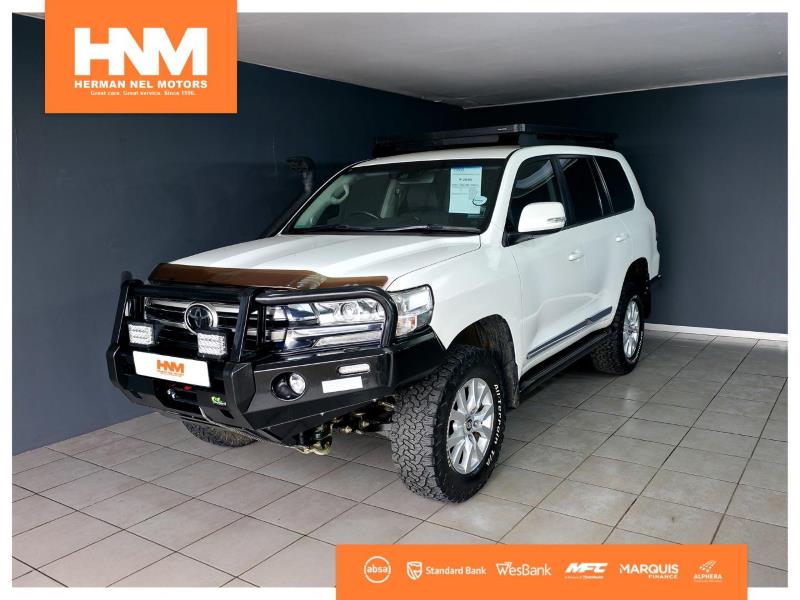 2018 TOYOTA Landcruiser 200