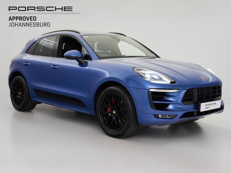2017 PORSCHE Macan