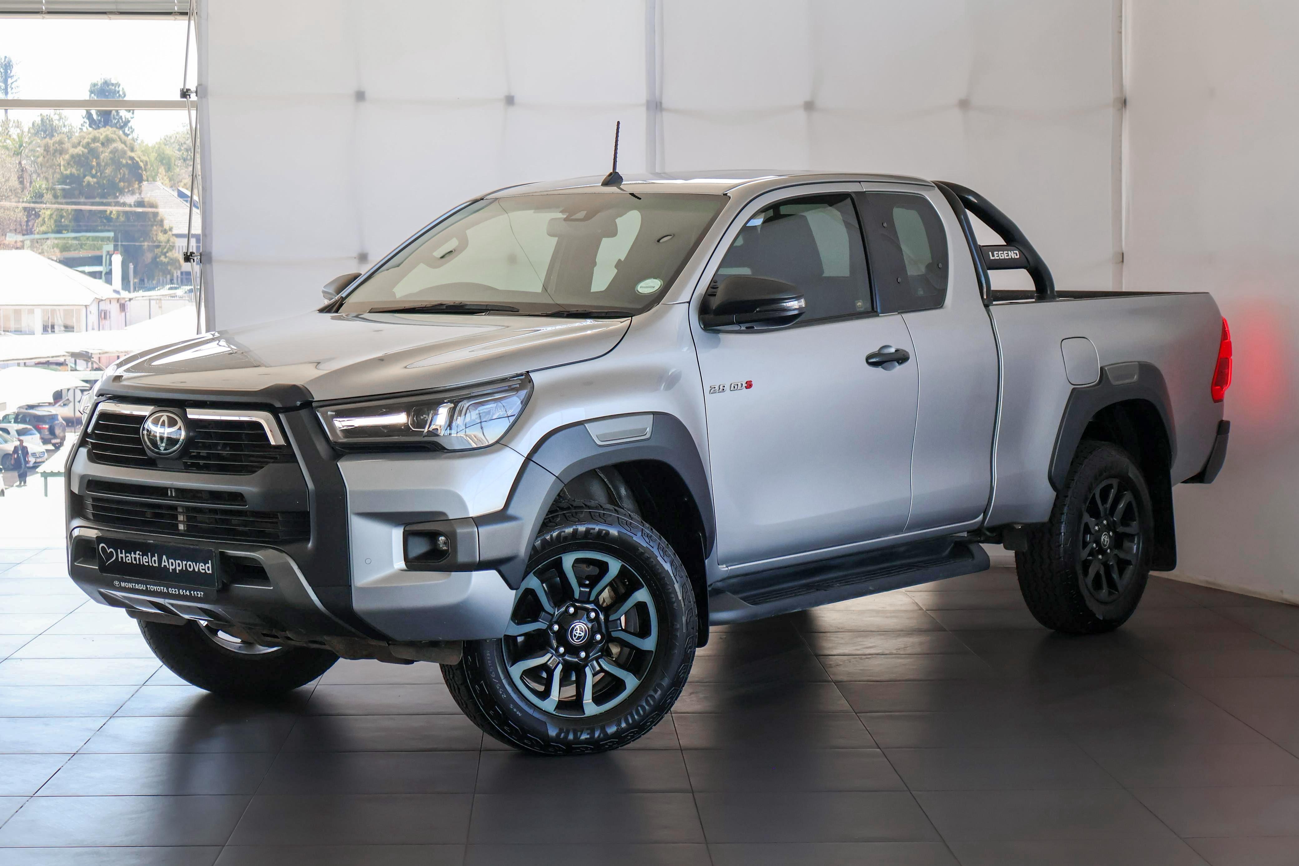 2023 TOYOTA Hilux