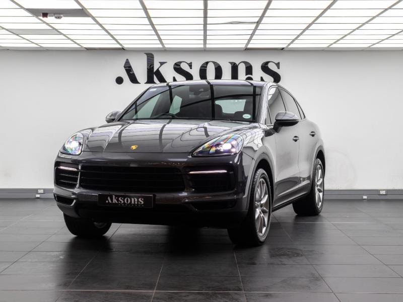 2022 PORSCHE Cayenne