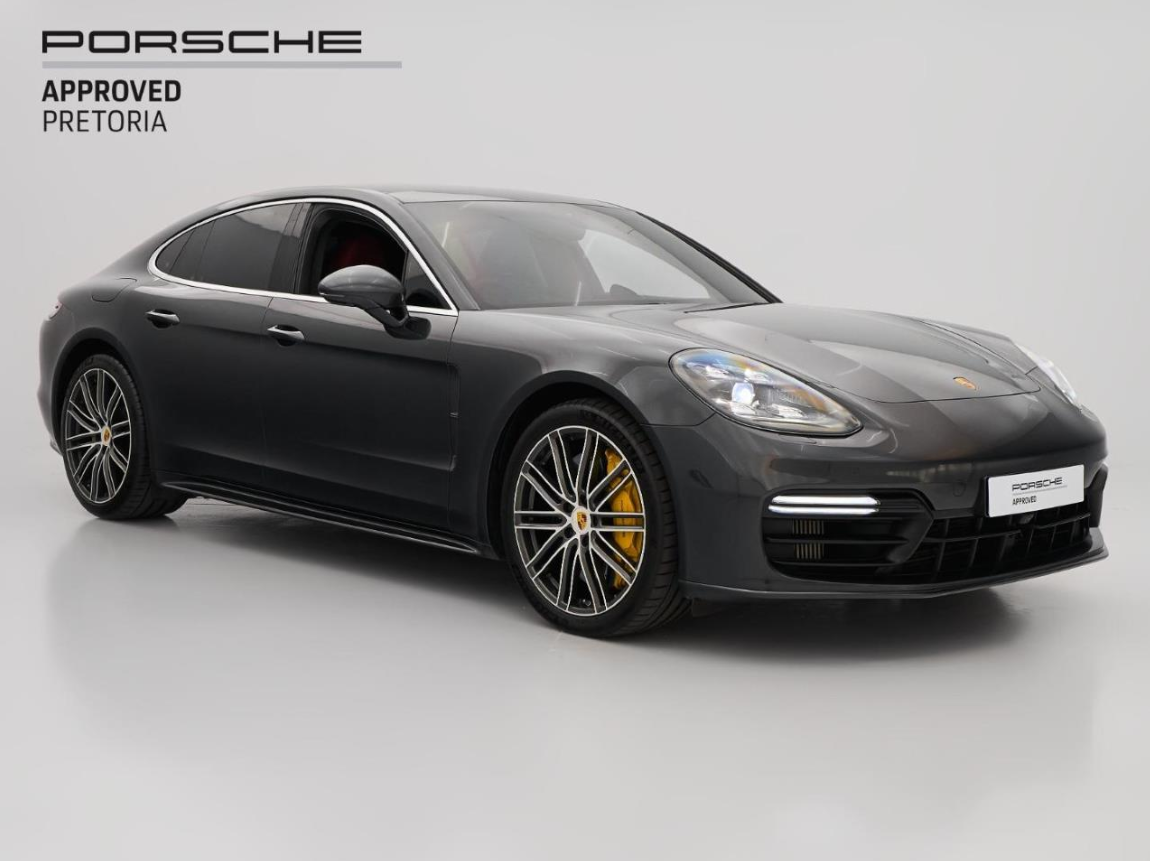 2017 PORSCHE Panamera