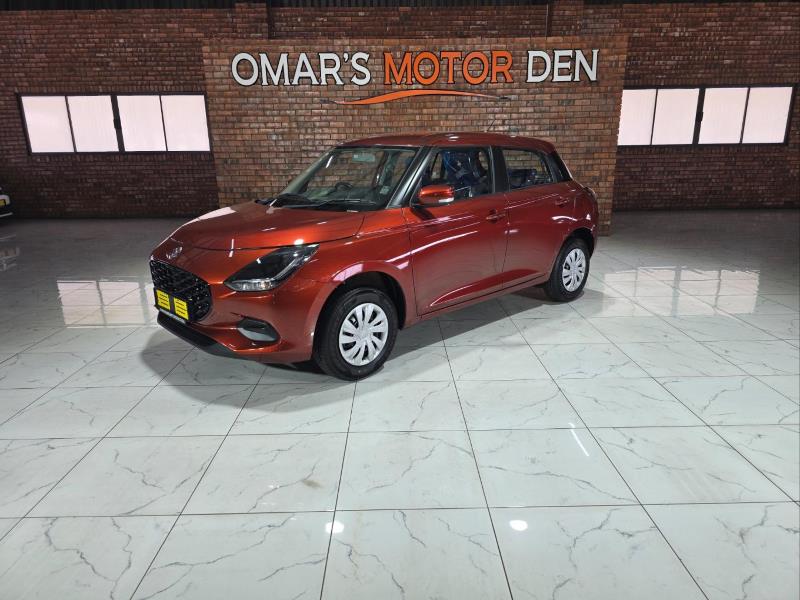 2025 SUZUKI Swift