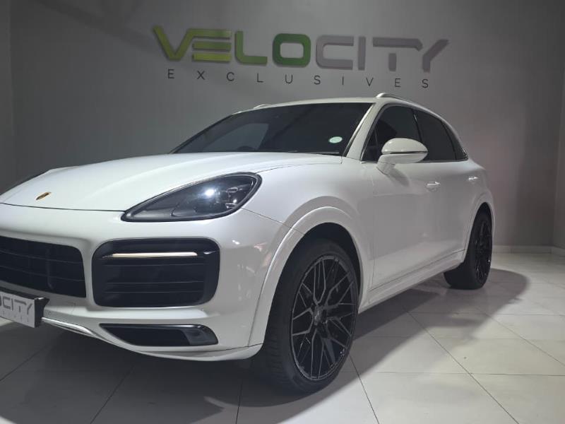 2019 PORSCHE Cayenne