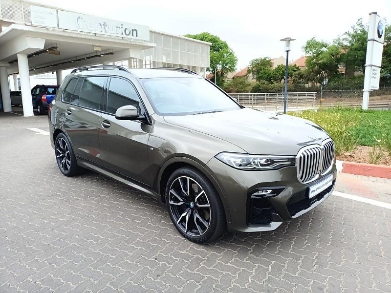 2023 BMW X7