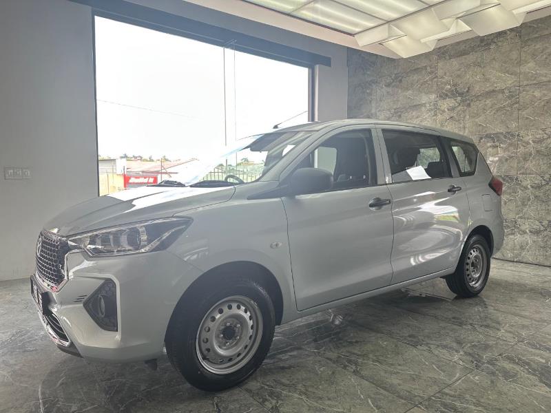 2025 TOYOTA Rumion