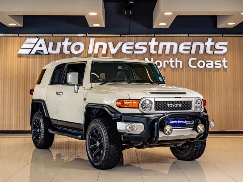 2019 TOYOTA FJ Cruiser