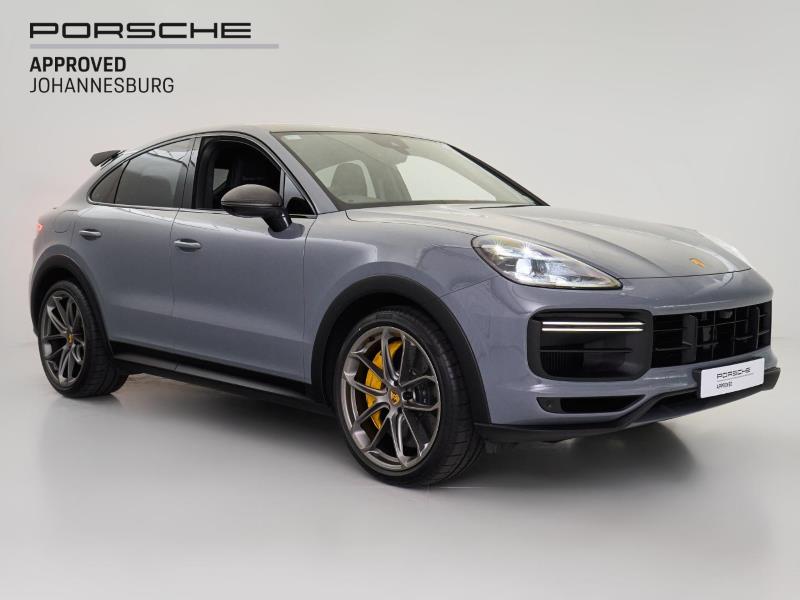 2022 PORSCHE Cayenne