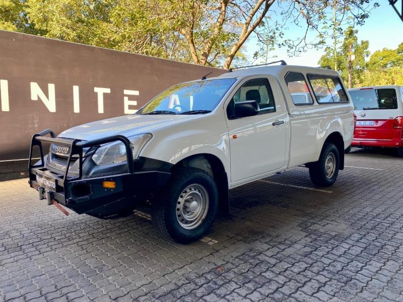 2021 ISUZU D-MAX