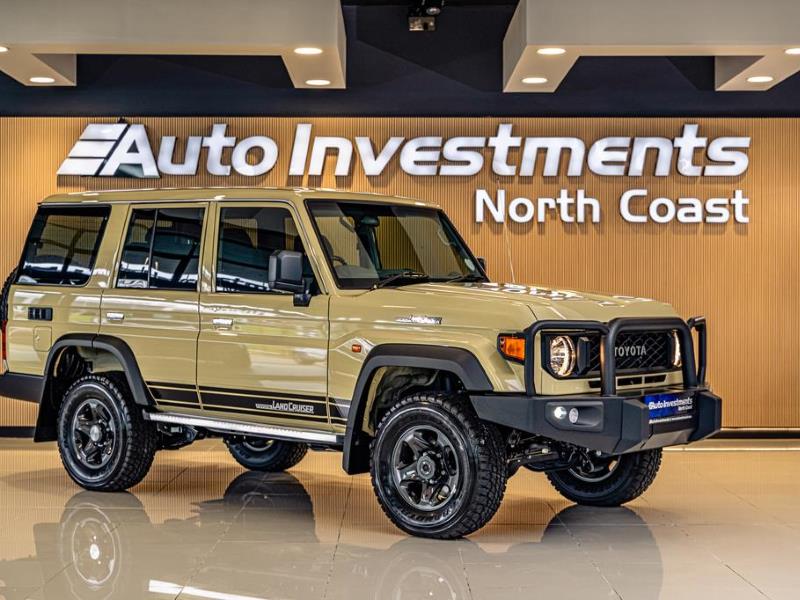 2025 Toyota Land Cruiser 76