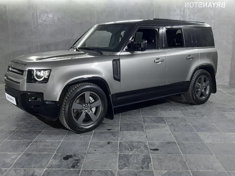 2025 L-R Defender
