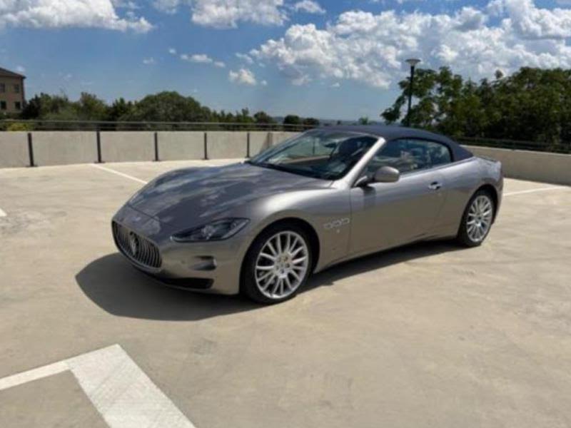 2012 MASERATI GranCabrio