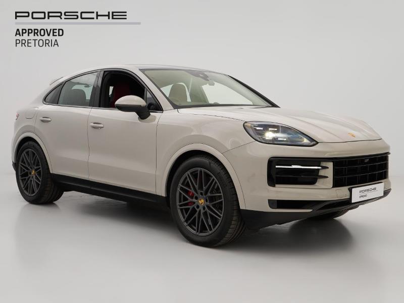 2024 PORSCHE Cayenne