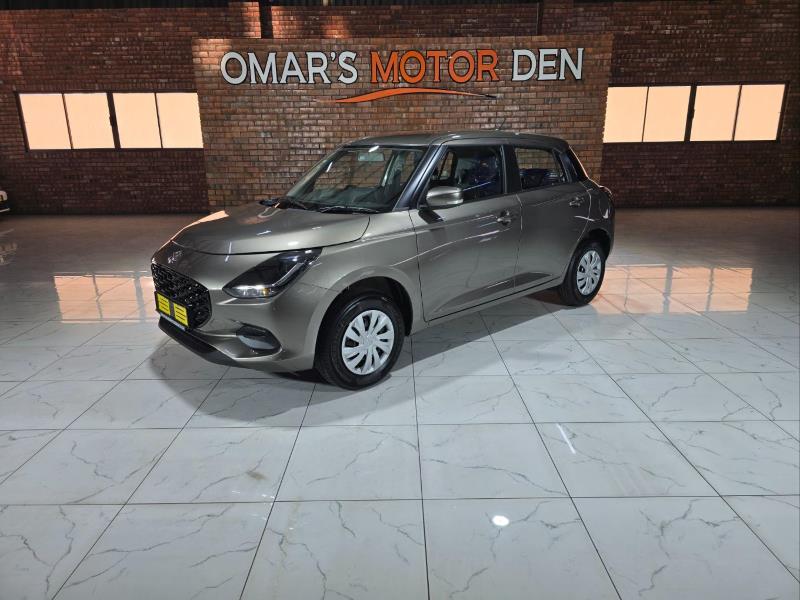 2025 SUZUKI Swift