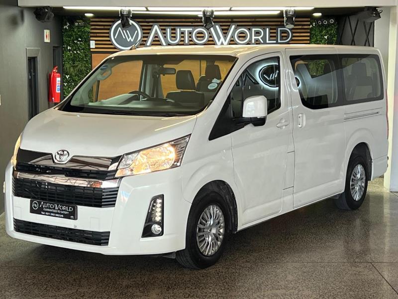2019 TOYOTA Quantum