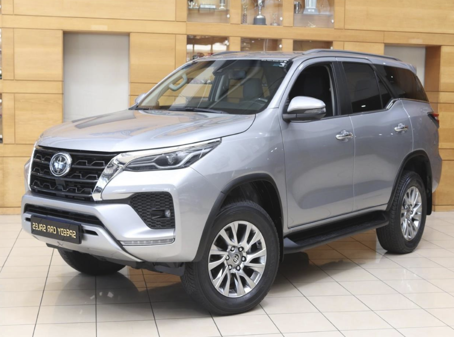 2021 TOYOTA Fortuner