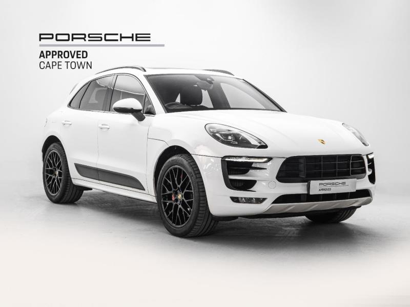 2017 PORSCHE Macan