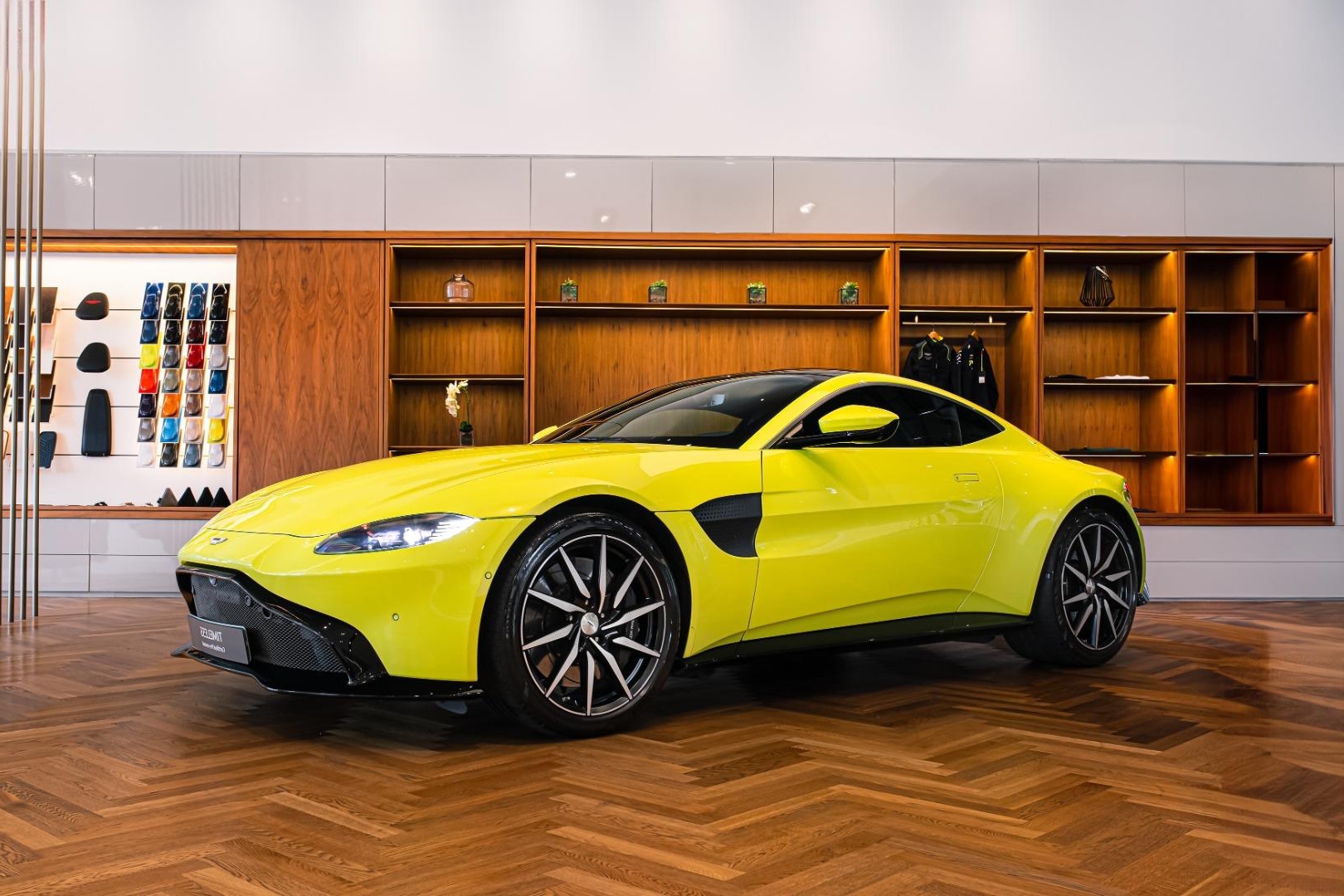 2019 Aston Martin Vantage