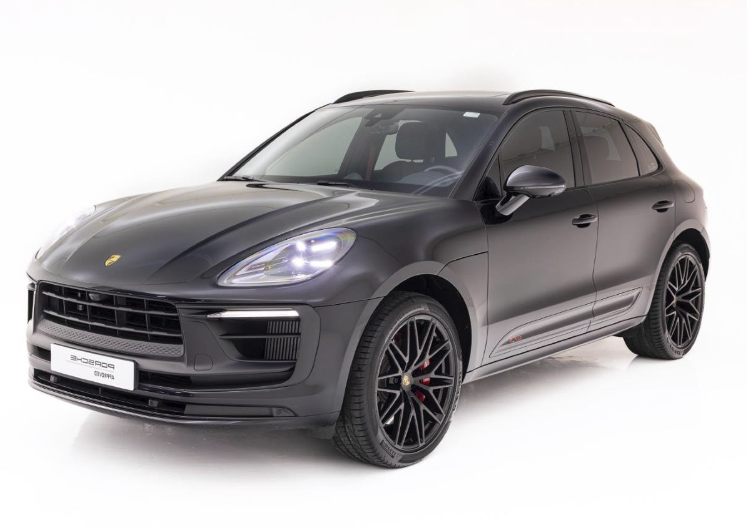 2022 PORSCHE Macan