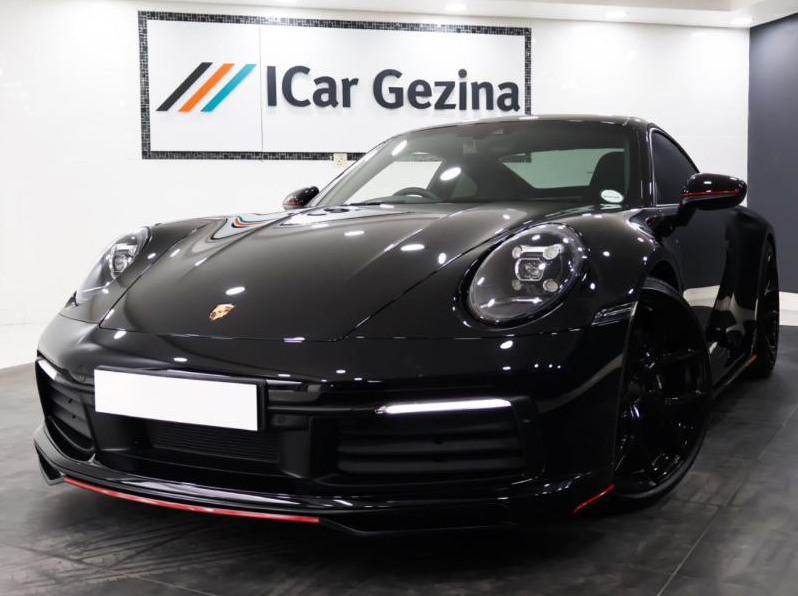 2020 PORSCHE 911