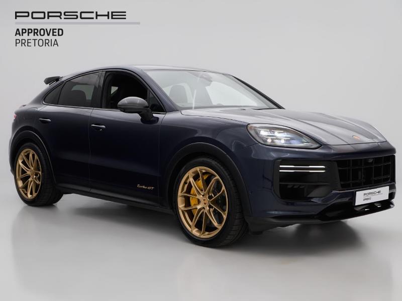 2024 PORSCHE Cayenne