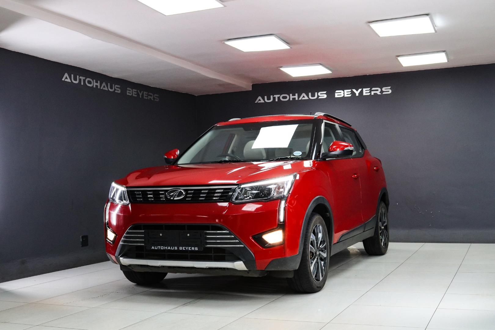 2019 MAHINDRA XUV300