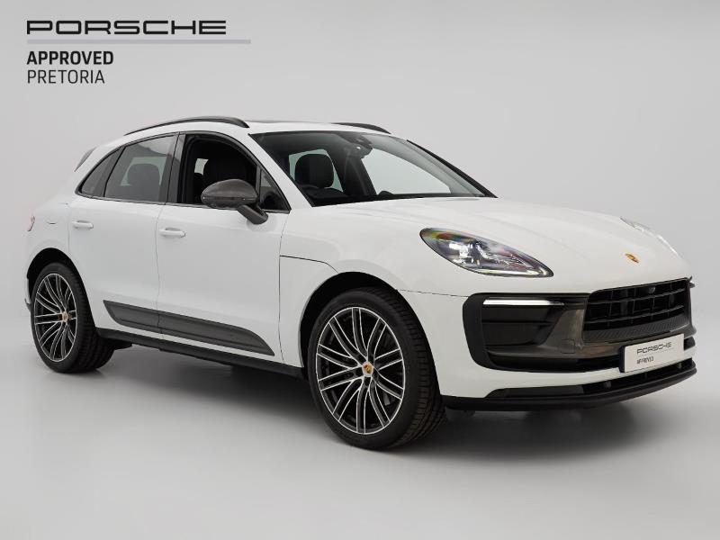 2024 PORSCHE Macan