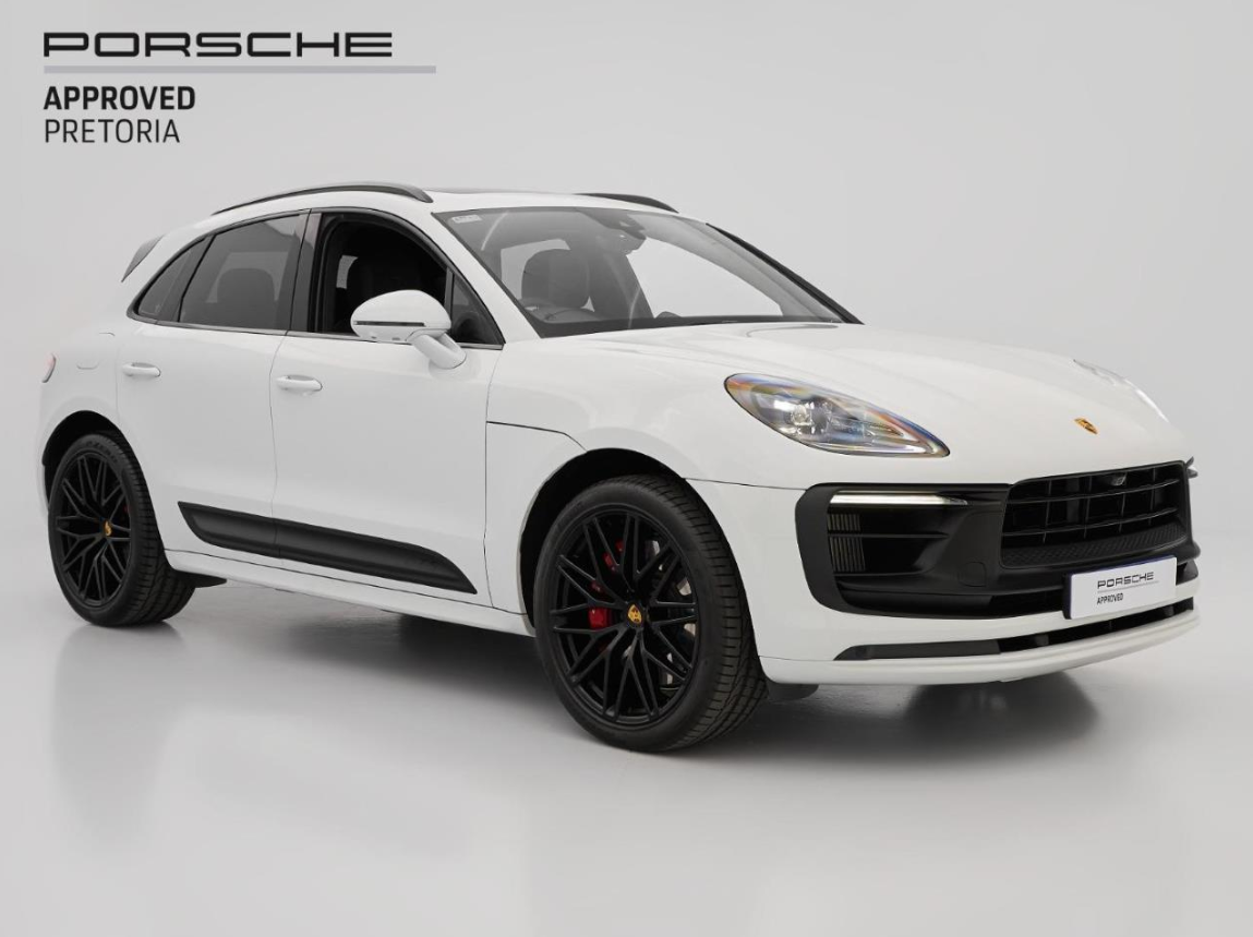2025 PORSCHE Macan