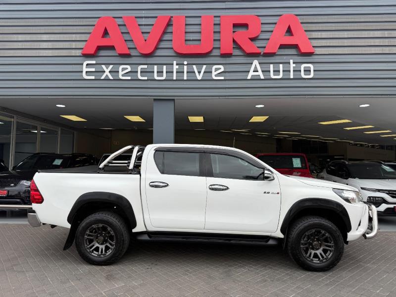 2017 TOYOTA Hilux