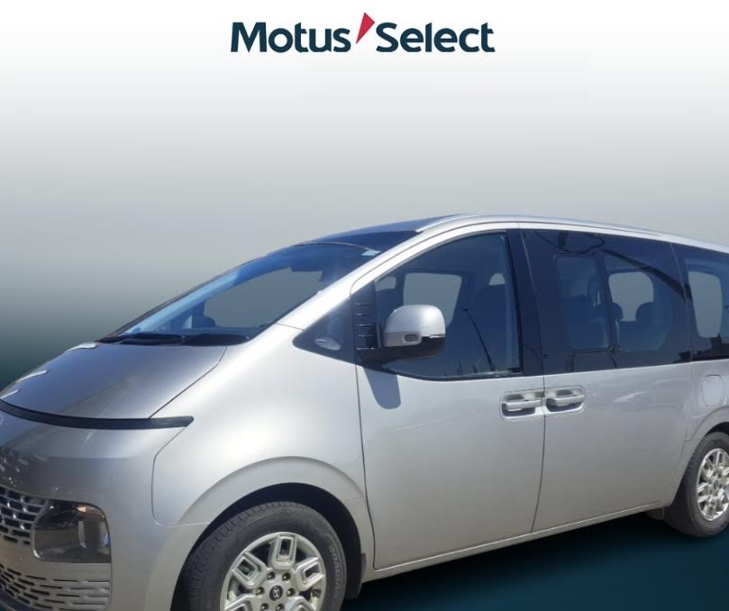2024 HYUNDAI Staria